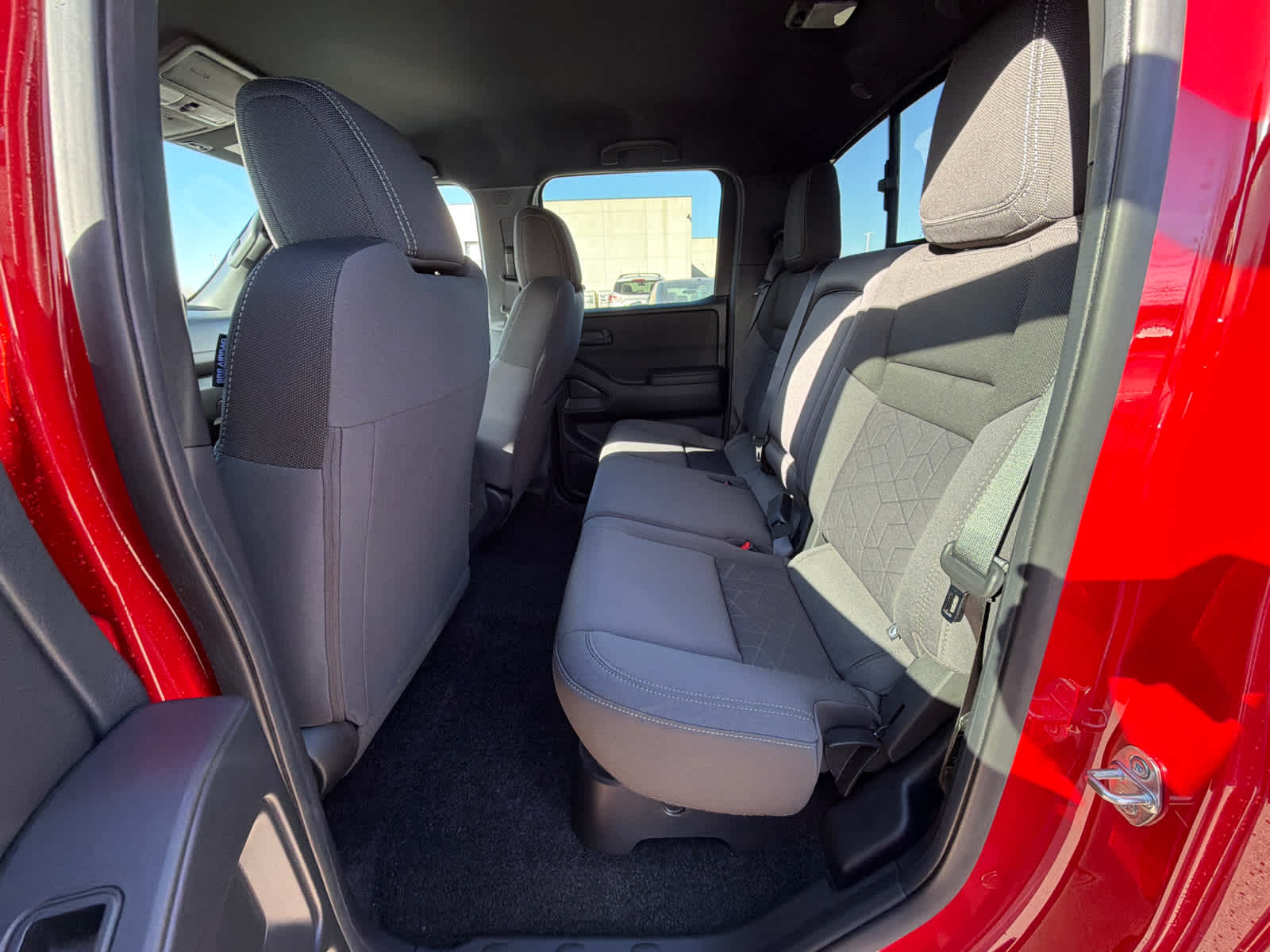 Thumbnail: 2026 Nissan Frontier - 14