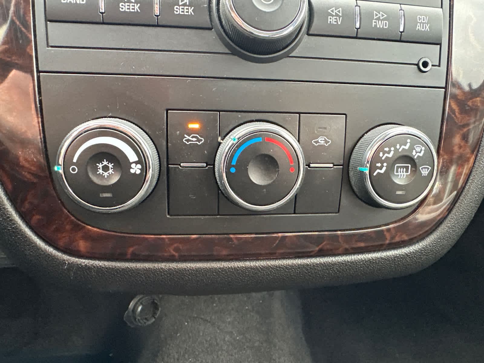 Thumbnail: 2013 Chevrolet Impala - 21