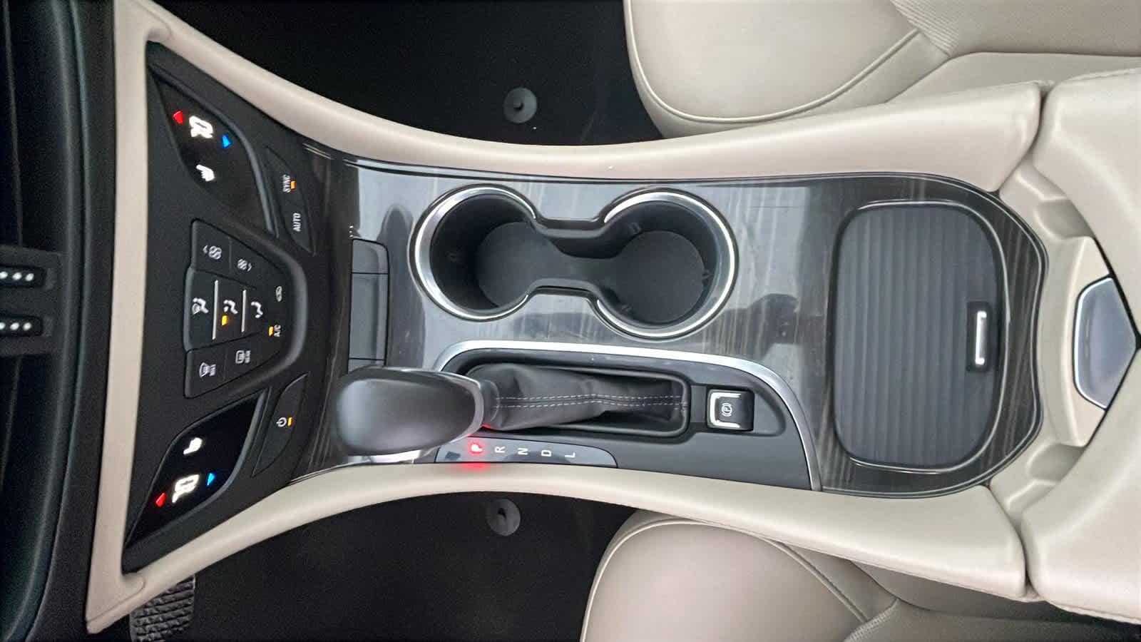 Thumbnail: 2019 Buick Envision - 19