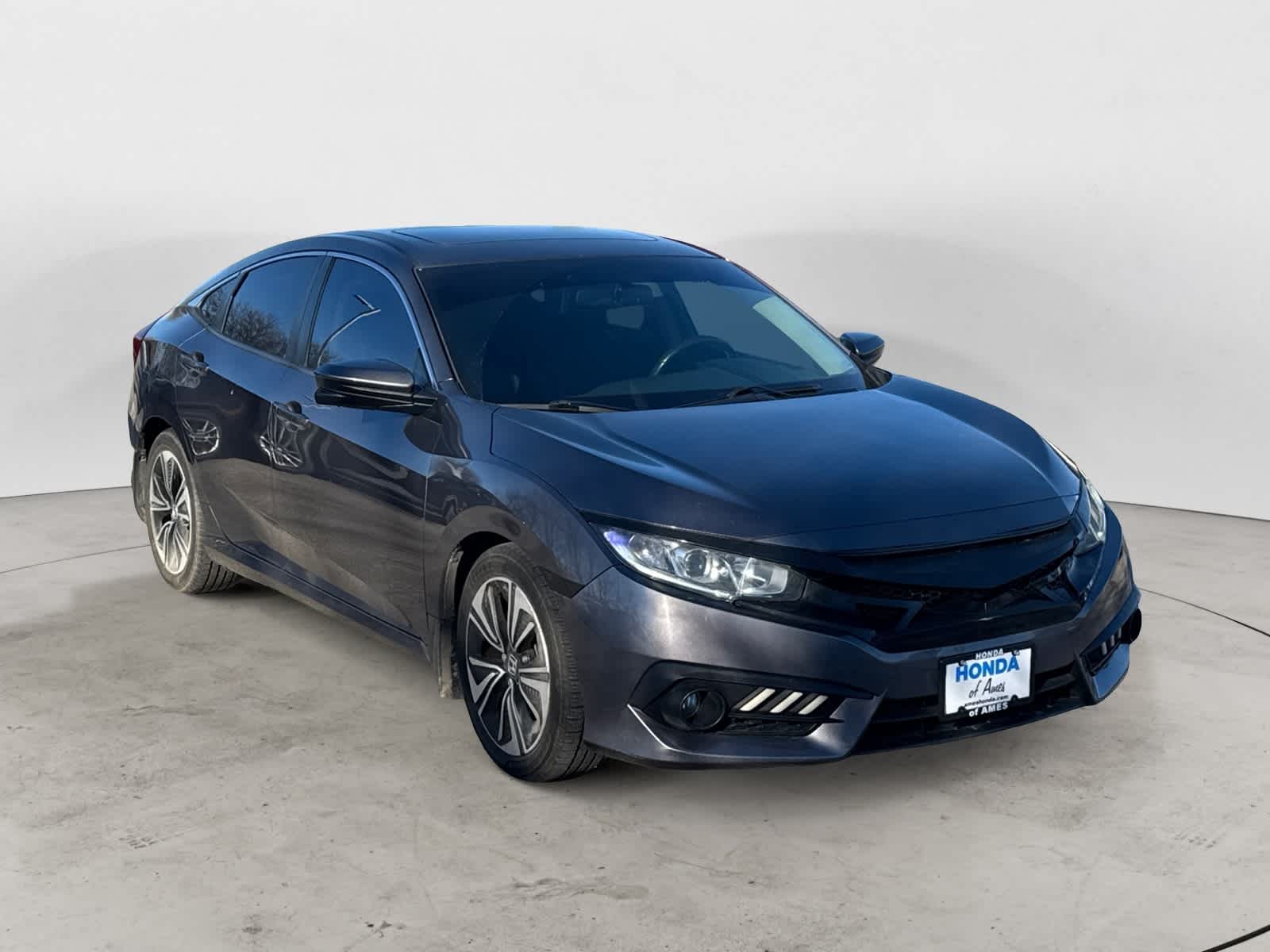Thumbnail: 2016 Honda Civic - 6