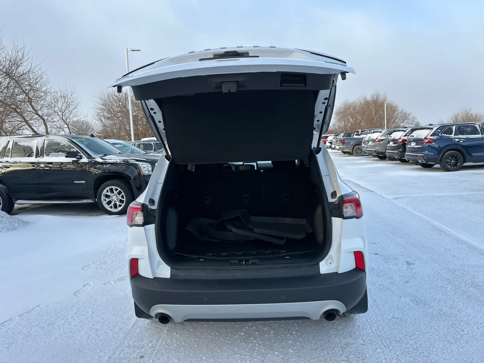 Thumbnail: 2021 Ford Escape - 10