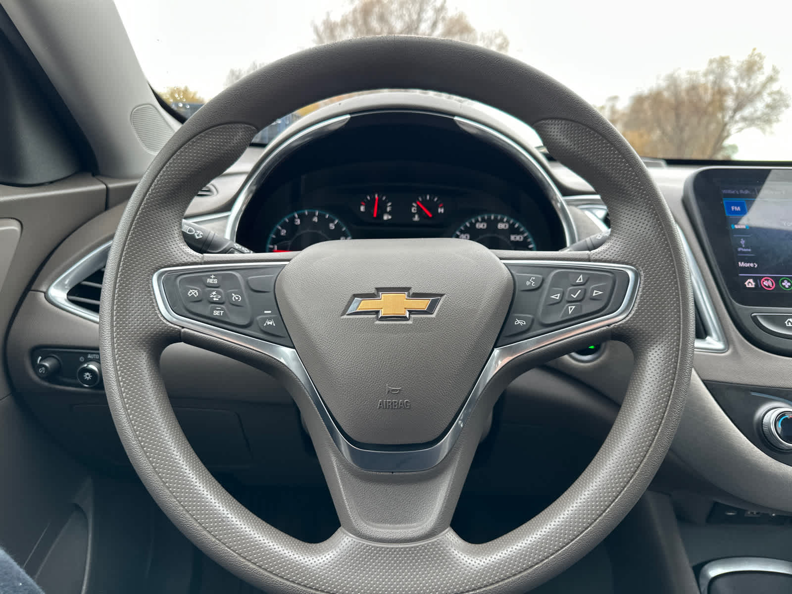 Thumbnail: 2019 Chevrolet Malibu - 17