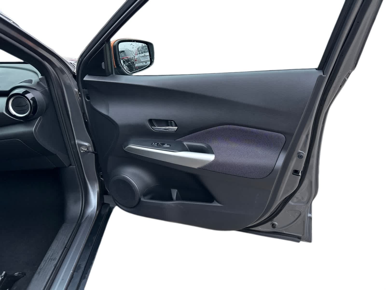 Thumbnail: 2019 Nissan Kicks - 5