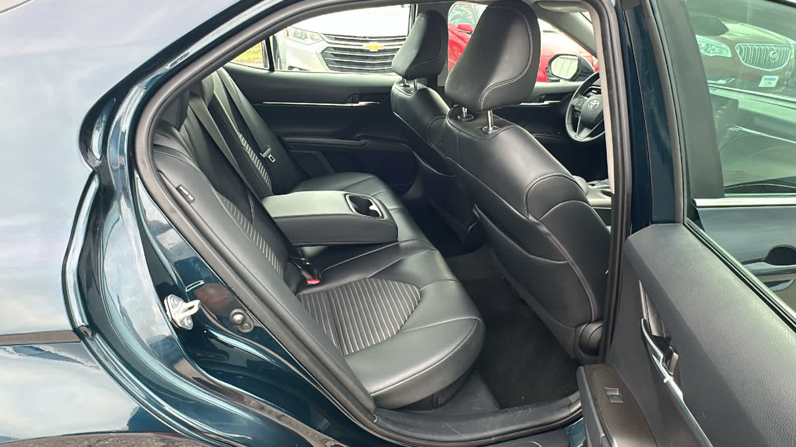 Thumbnail: 2021 Toyota Camry - 9