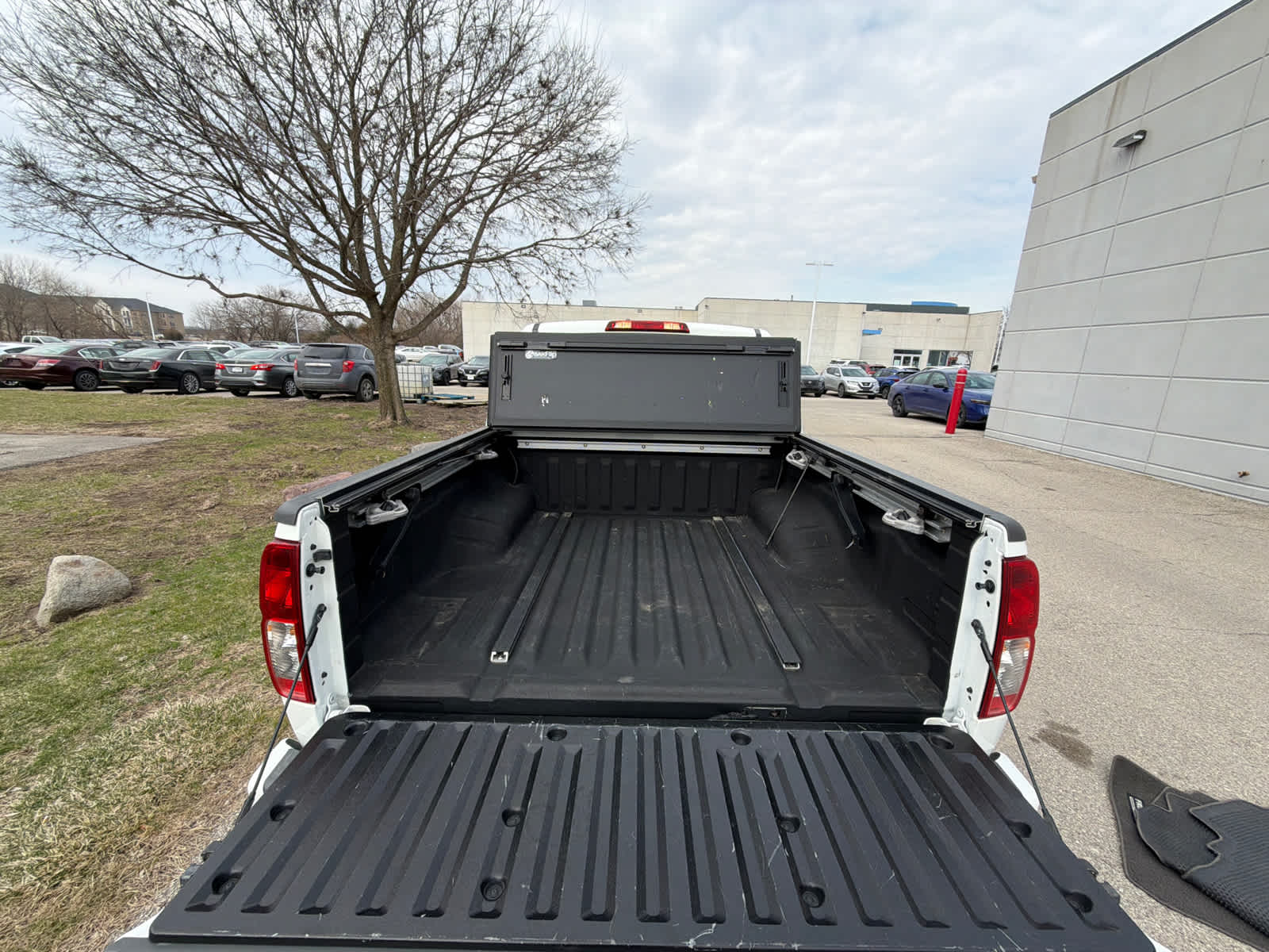 Thumbnail: 2020 Nissan Frontier - 12