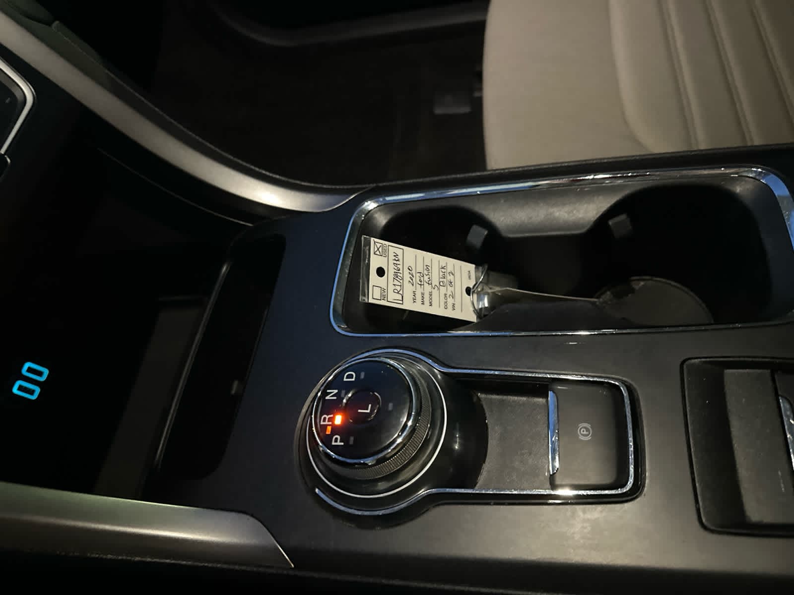 Thumbnail: 2020 Ford Fusion - 24