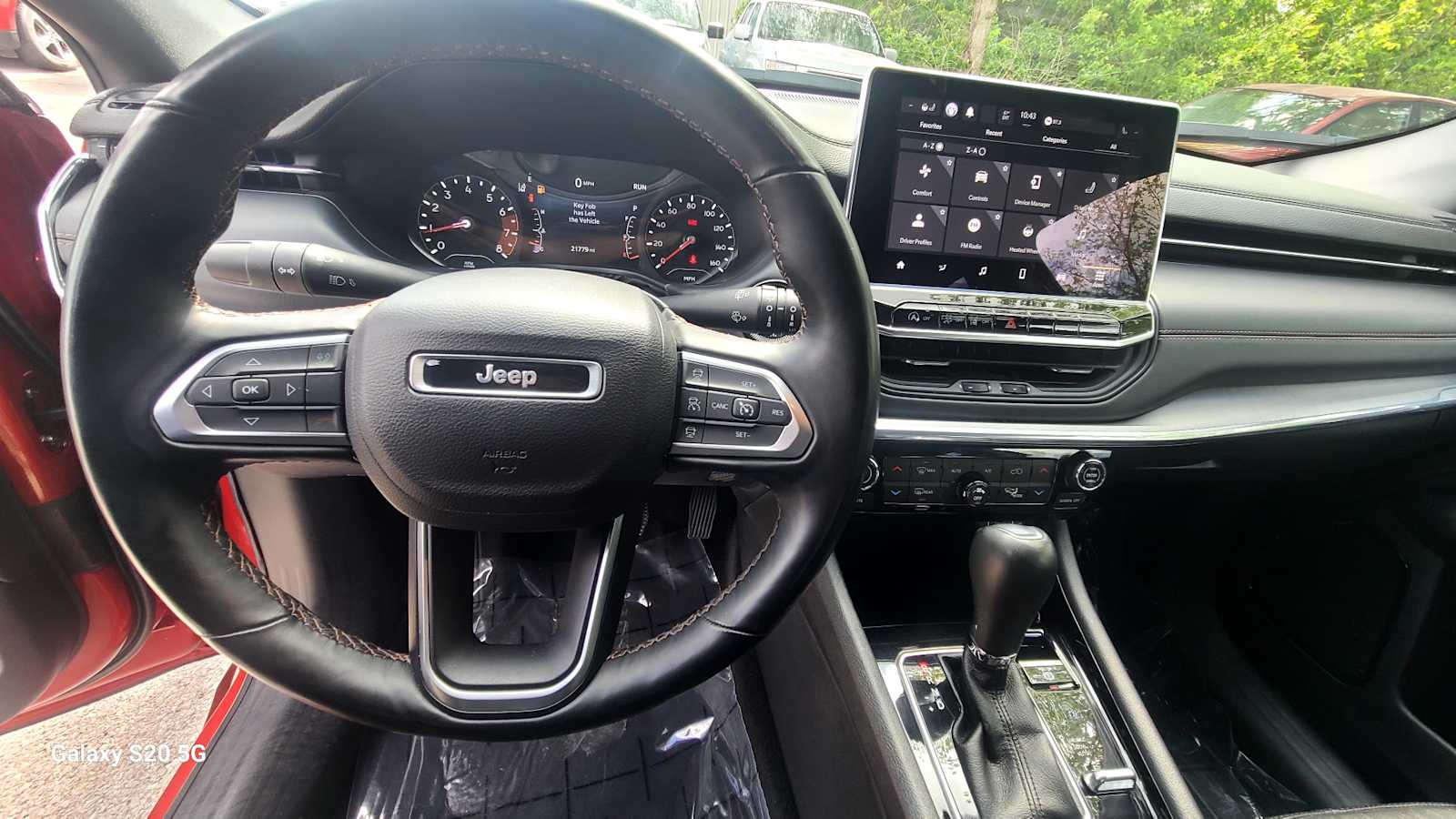 Thumbnail: 2022 Jeep Compass - 13