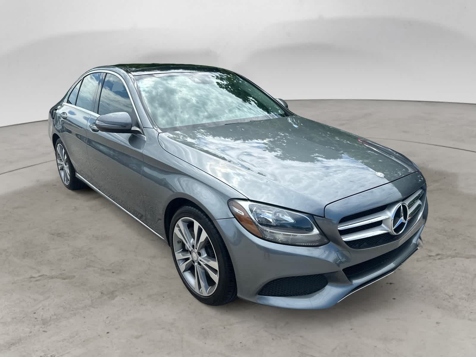 Thumbnail: 2017 Mercedes-Benz C-Class - 4