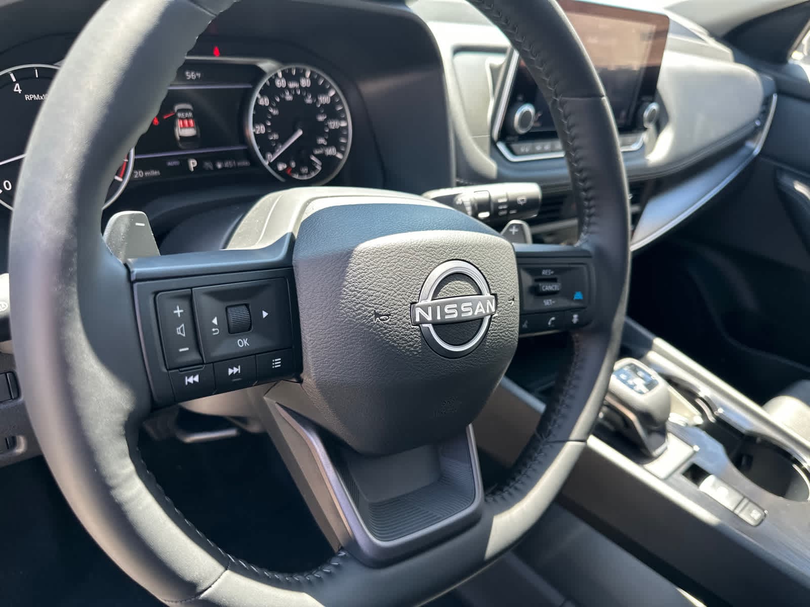 Thumbnail: 2025 Nissan Rogue - 18