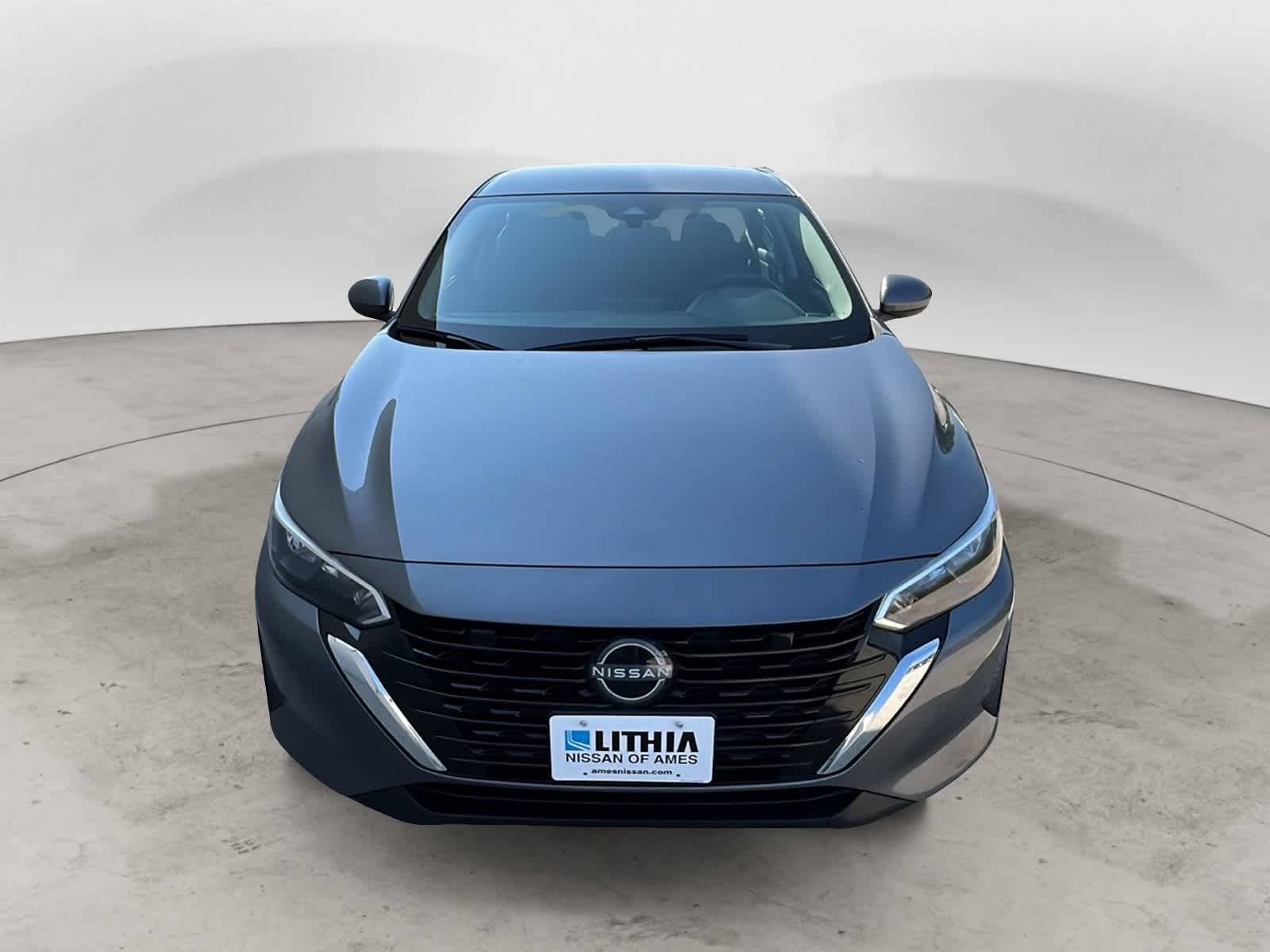 Thumbnail: 2024 Nissan Sentra - 3