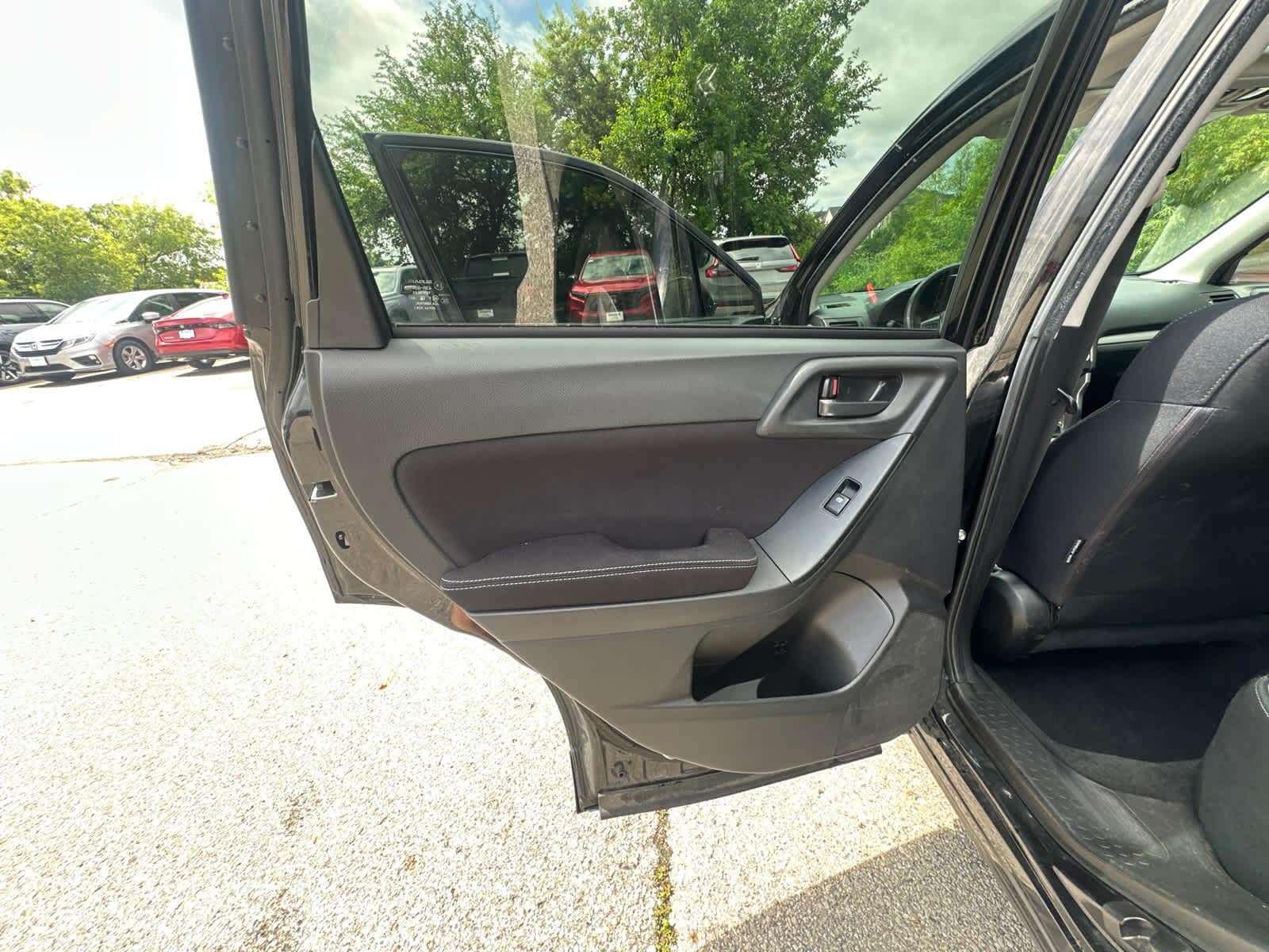 Thumbnail: 2015 Subaru Forester - 28