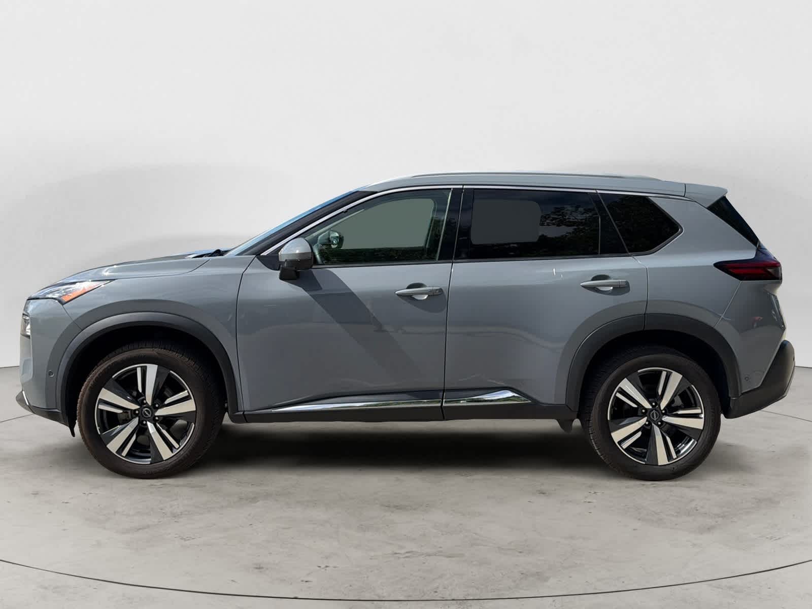 Thumbnail: 2023 Nissan Rogue - 2