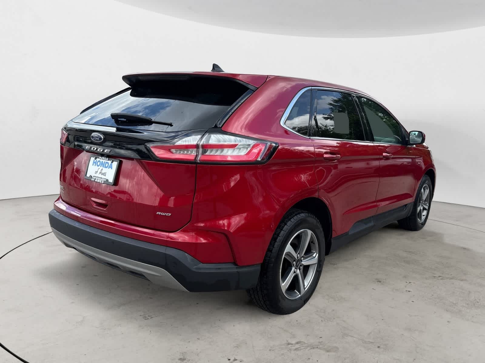 Thumbnail: 2023 Ford Edge - 7