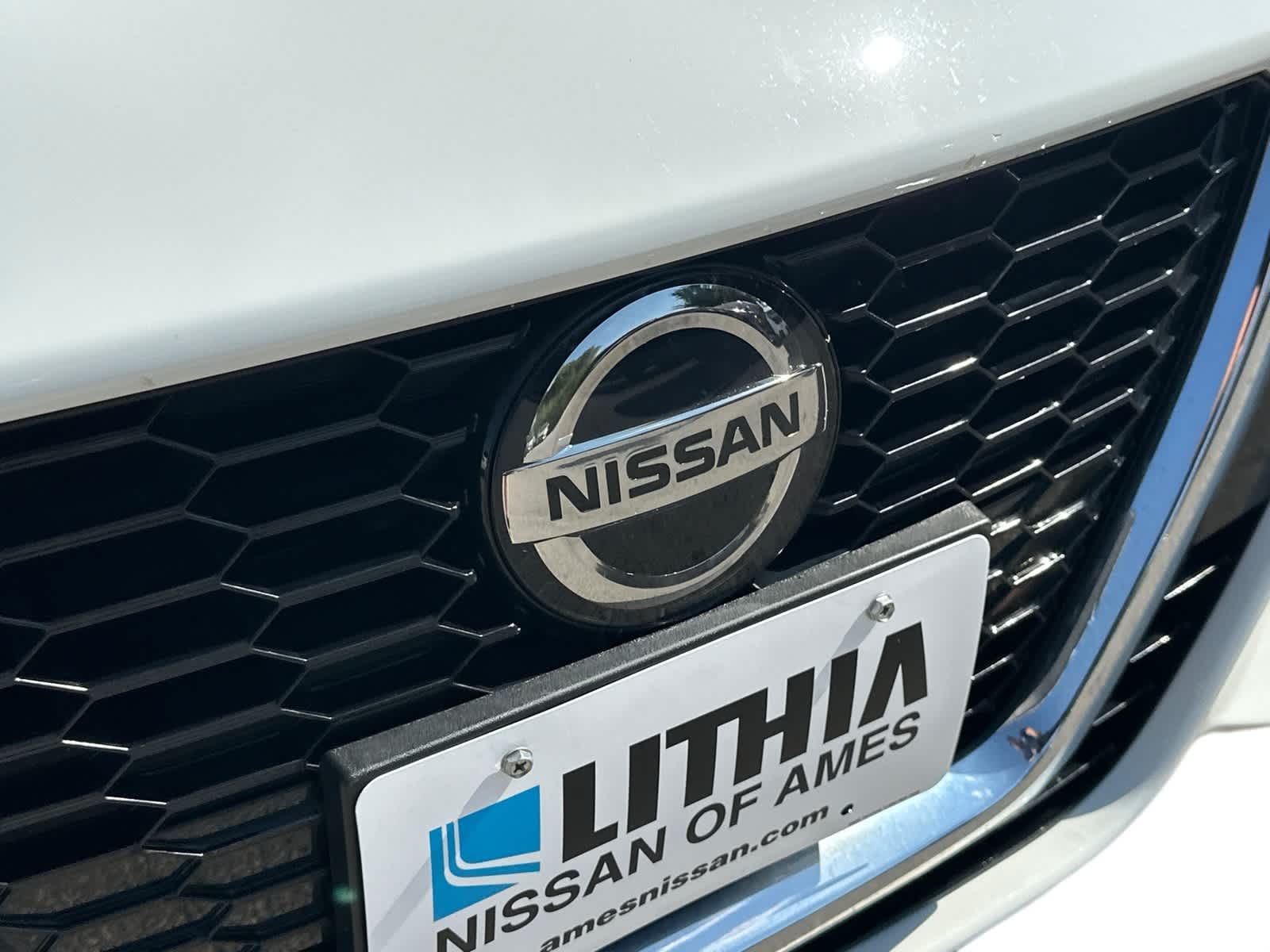 Thumbnail: 2022 Nissan Altima - 5