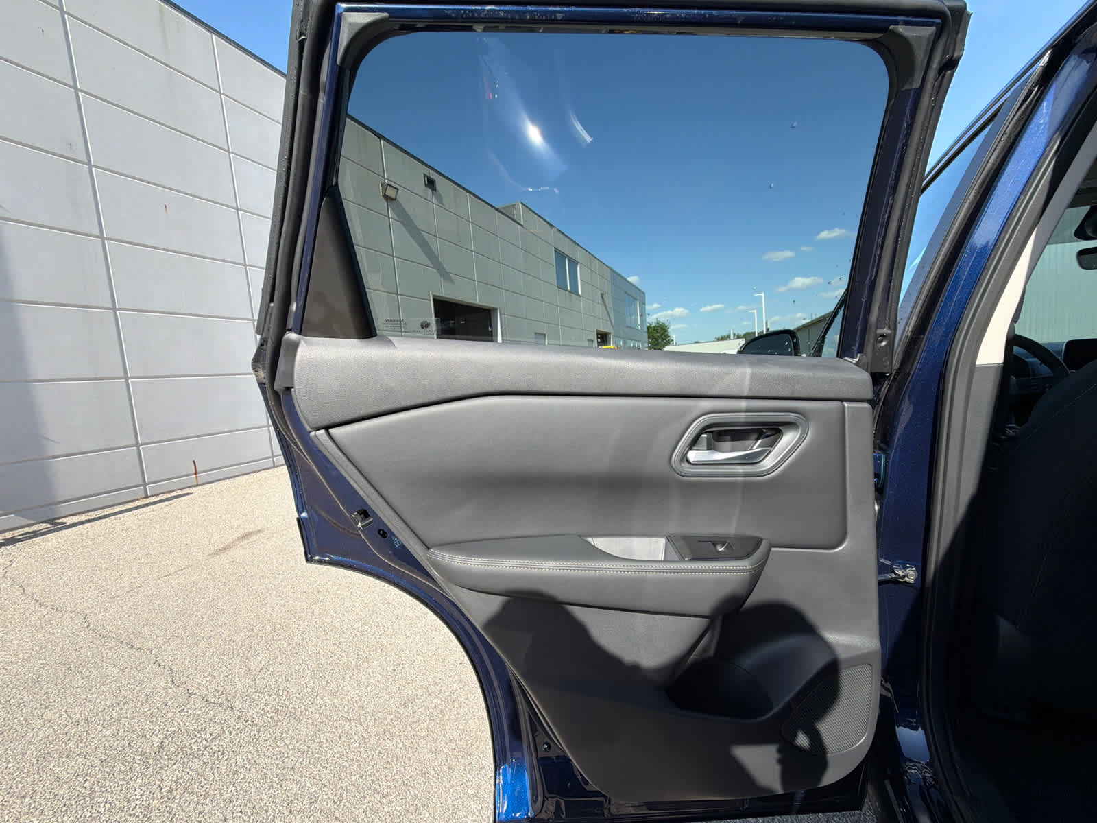 Thumbnail: 2026 Nissan Rogue - 14