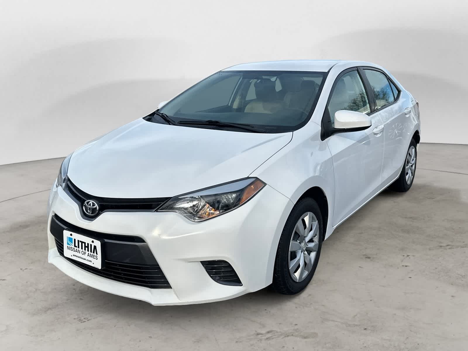 2016 Toyota Corolla LE's photo