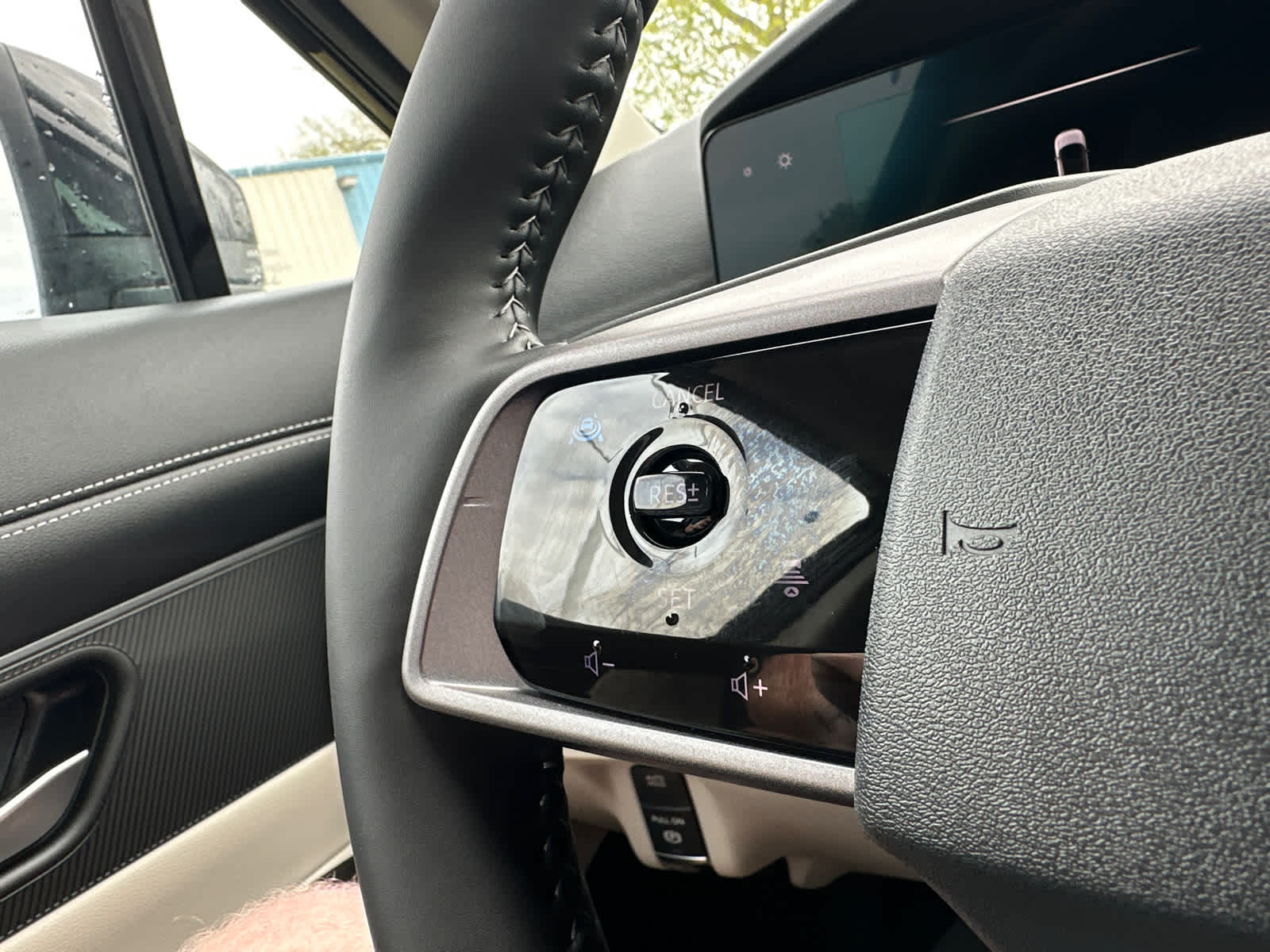 2025 Nissan Murano SV 20