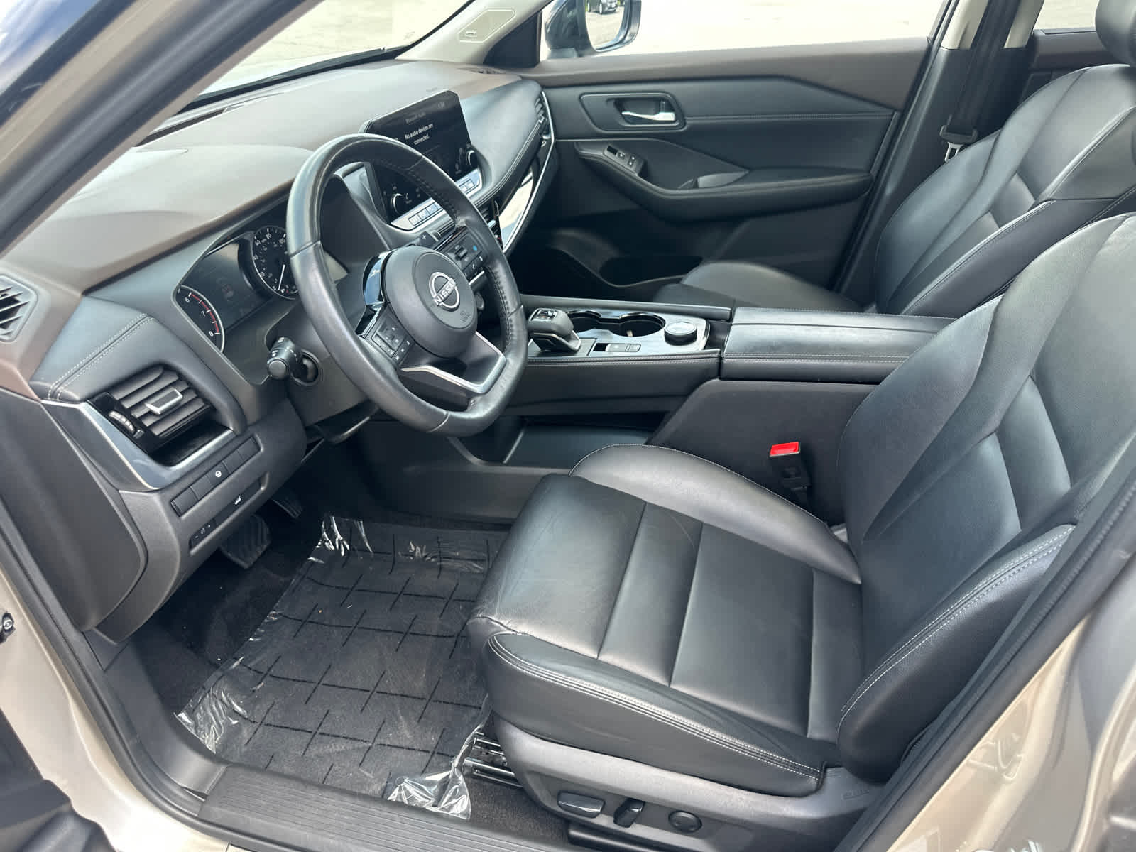 Thumbnail: 2023 Nissan Rogue - 18