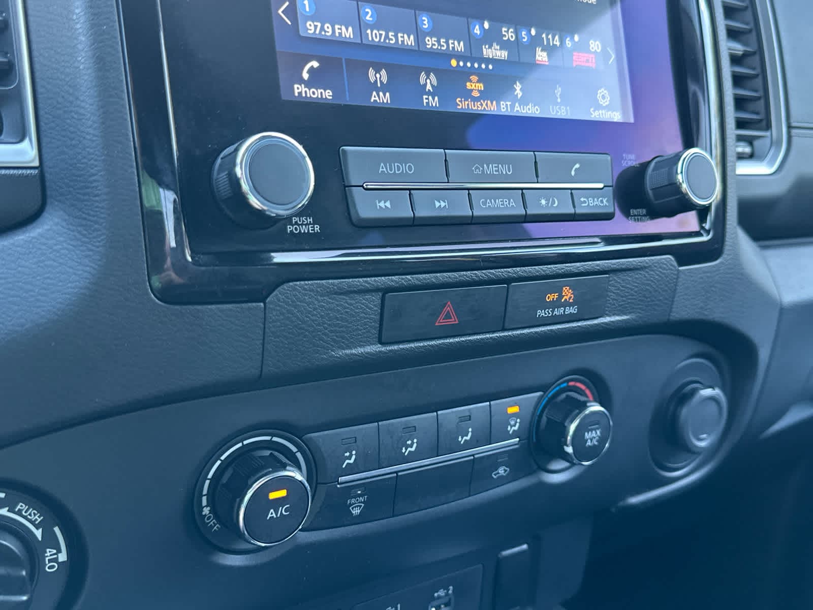 Thumbnail: 2022 Nissan Frontier - 22