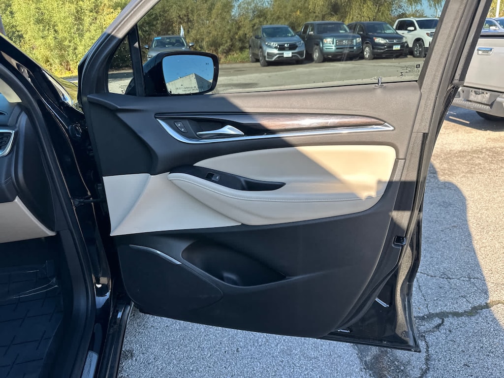 Used 2020 Buick Enclave Essence SUV