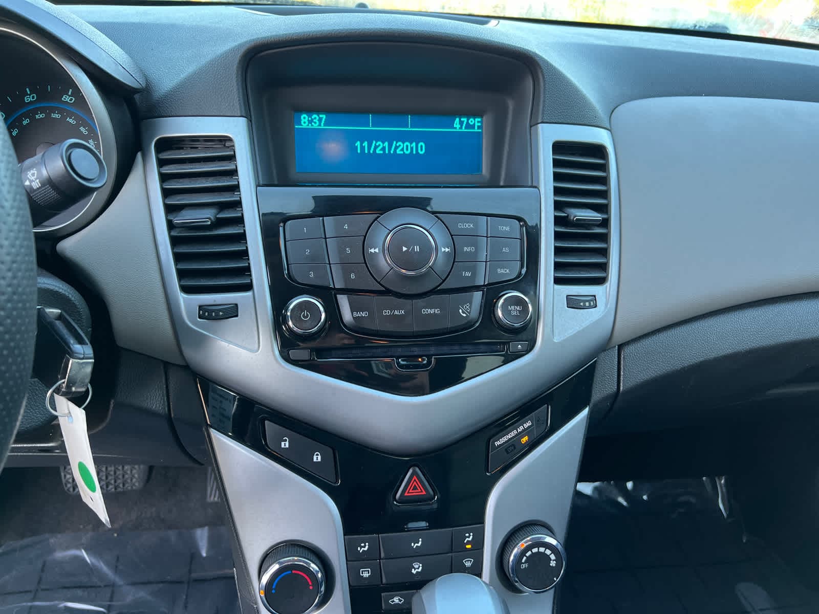 Thumbnail: 2013 Chevrolet Cruze - 22