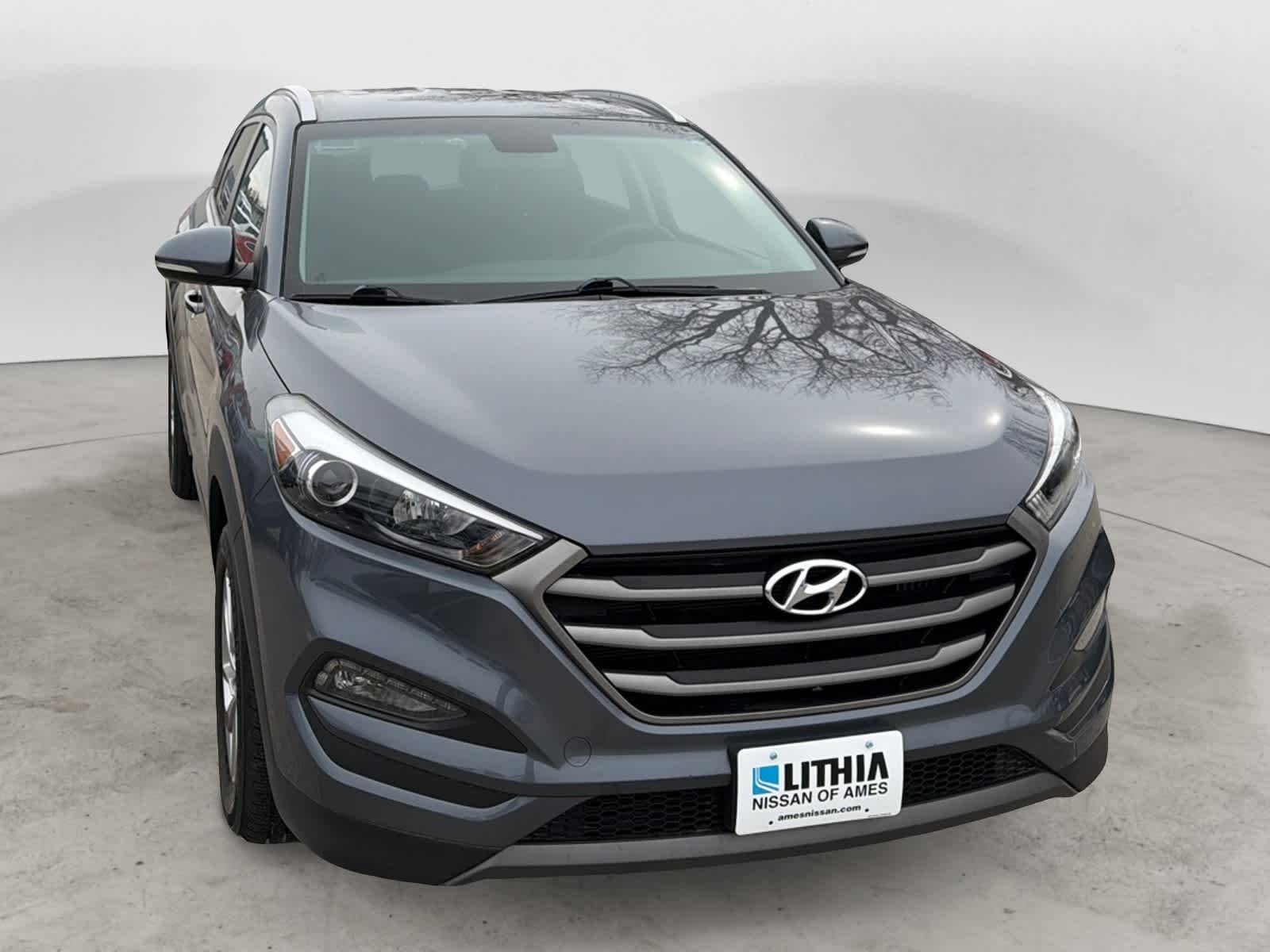 Thumbnail: 2016 Hyundai Tucson - 6