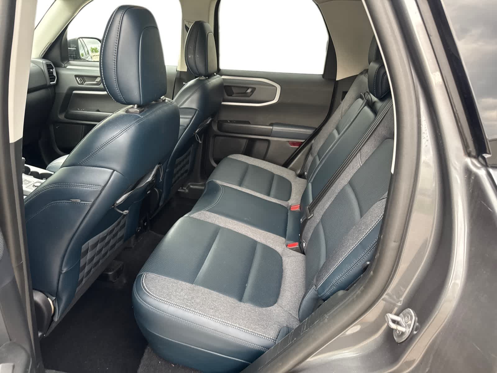 Thumbnail: 2022 Ford Bronco Sport - 12