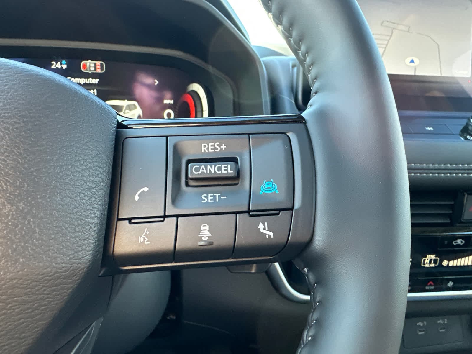 Thumbnail: 2026 Nissan Rogue - 22