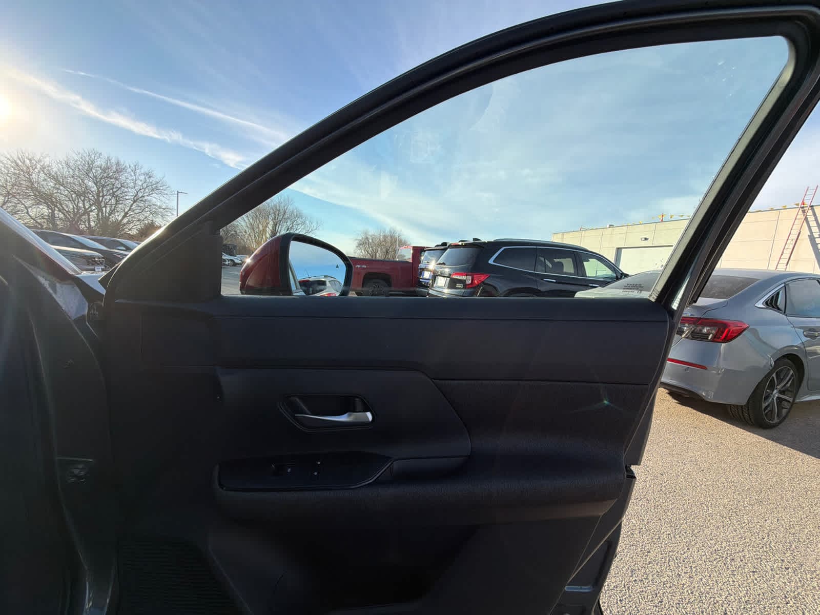 Thumbnail: 2026 Nissan Kicks - 7