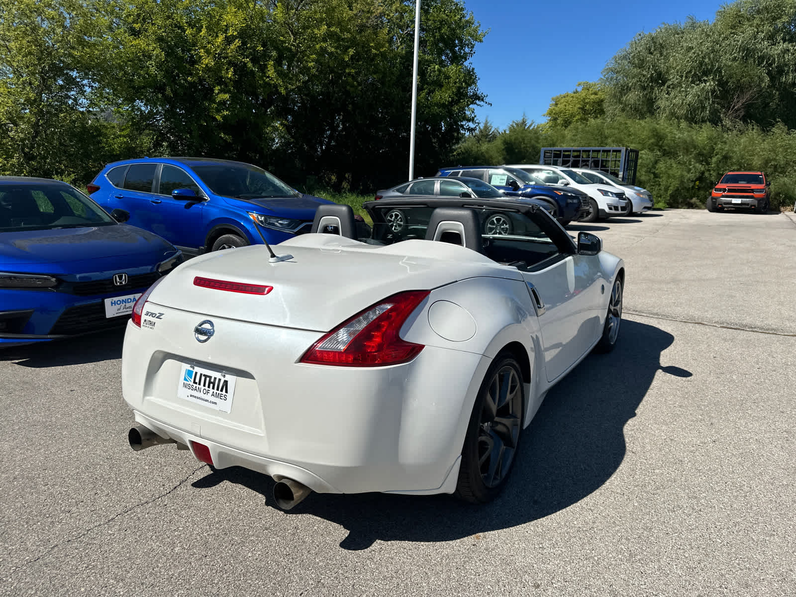 Thumbnail: 2014 Nissan Z - 24