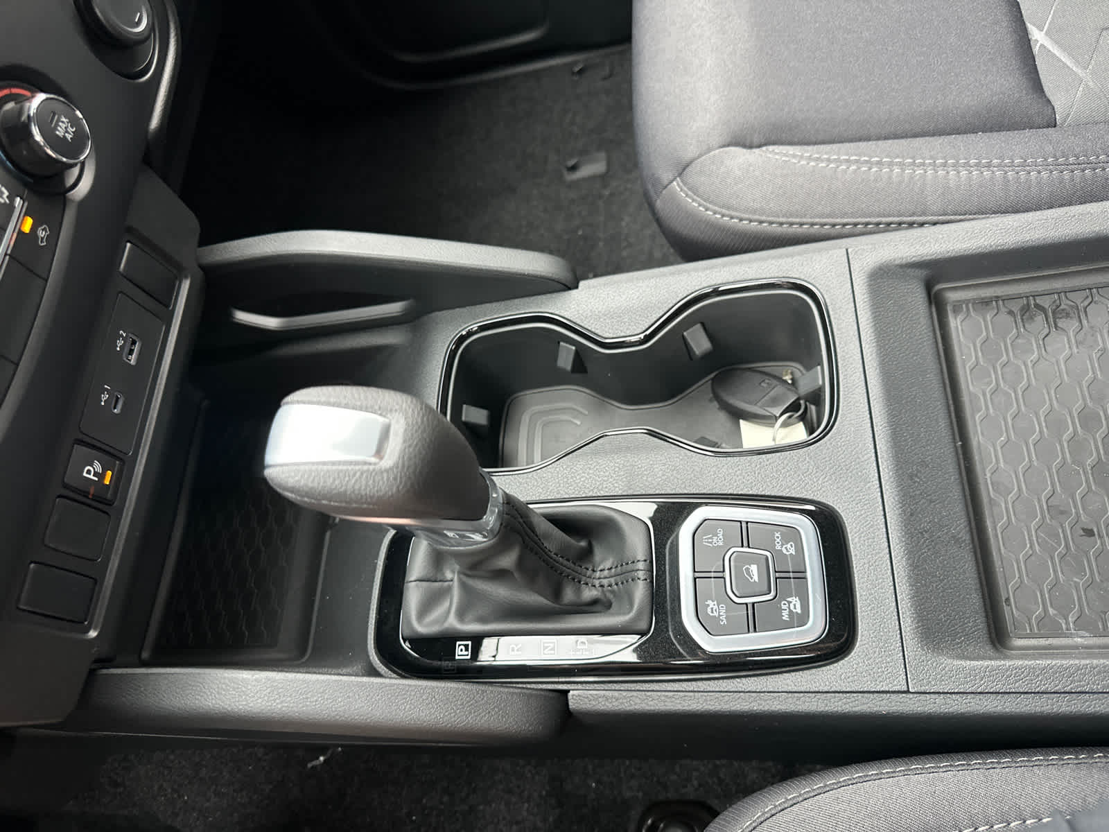 Thumbnail: 2026 Nissan Frontier - 29