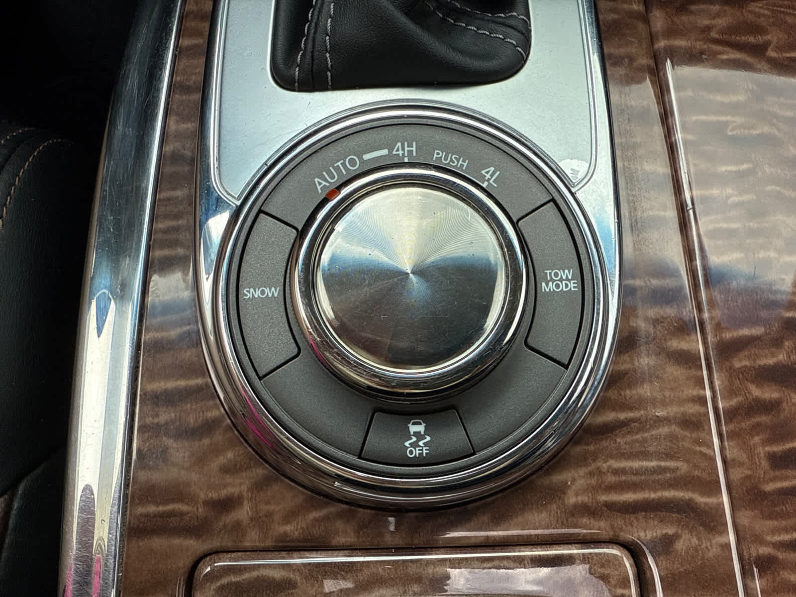 Thumbnail: 2017 Nissan Armada - 24