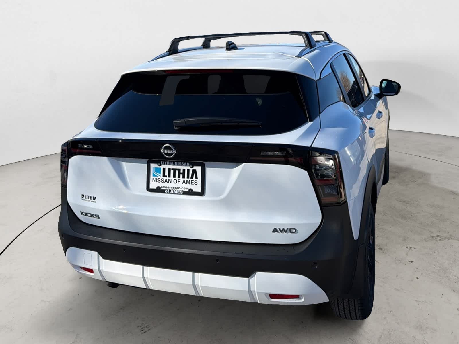 Thumbnail: 2026 Nissan Kicks - 4