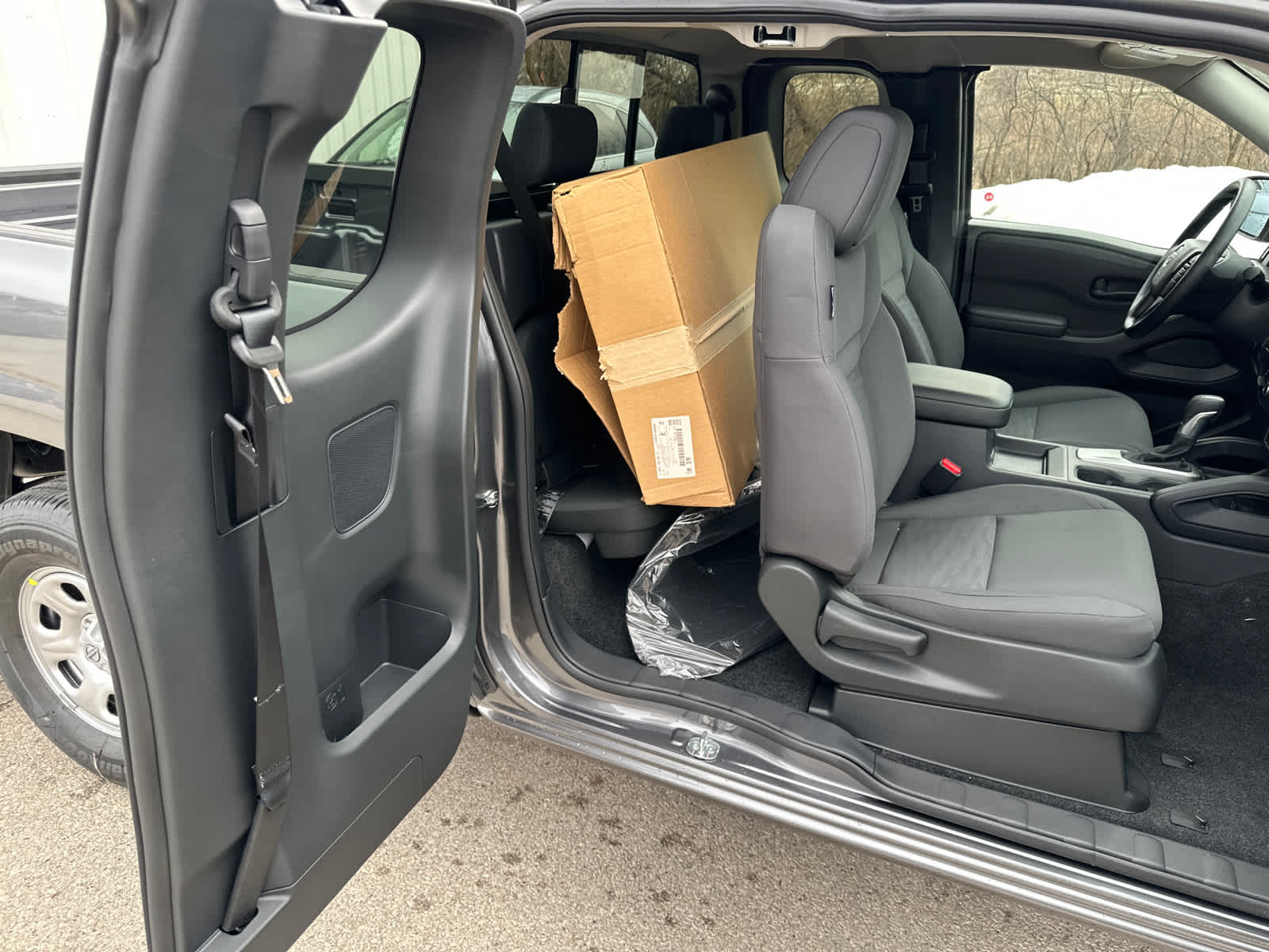 Thumbnail: 2026 Nissan Frontier - 9