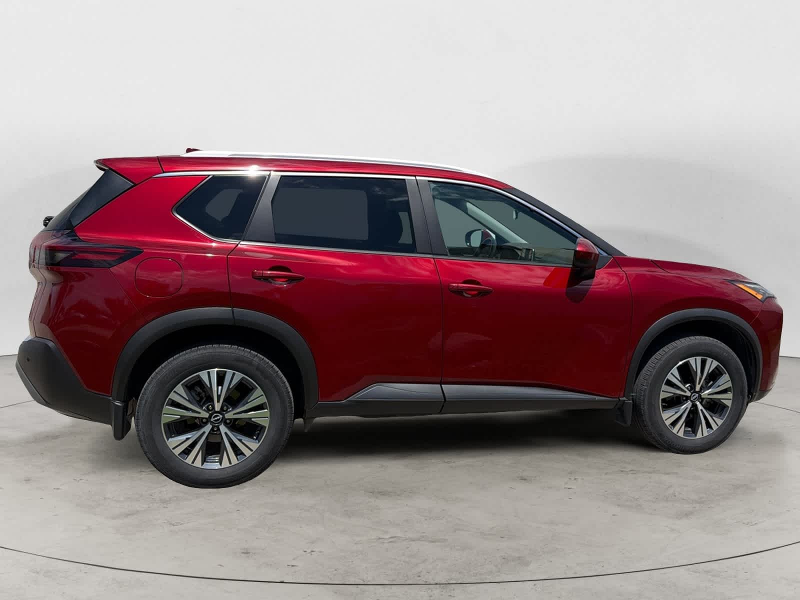 Thumbnail: 2023 Nissan Rogue - 5