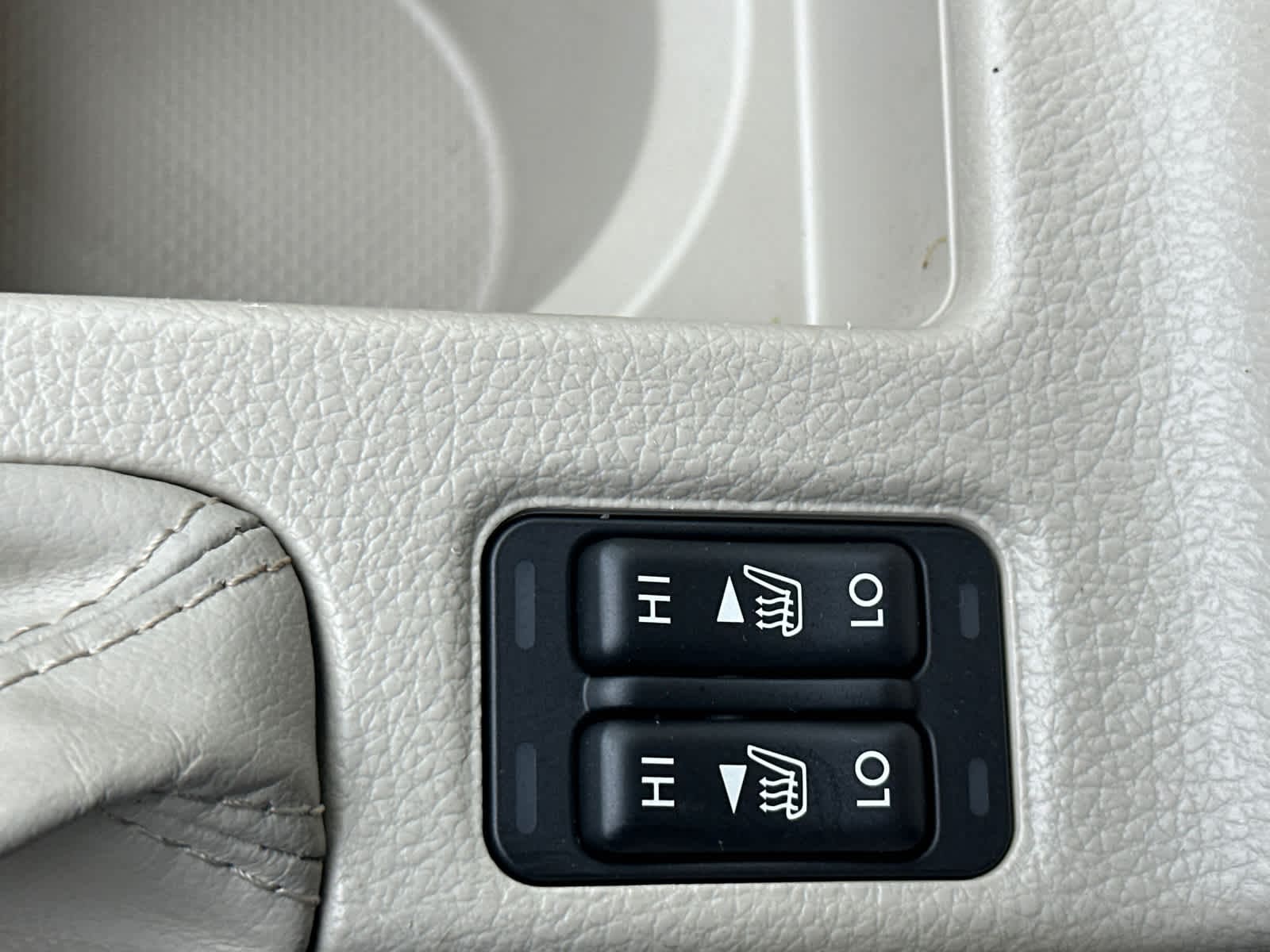 Thumbnail: 2013 Subaru XV Crosstrek - 23