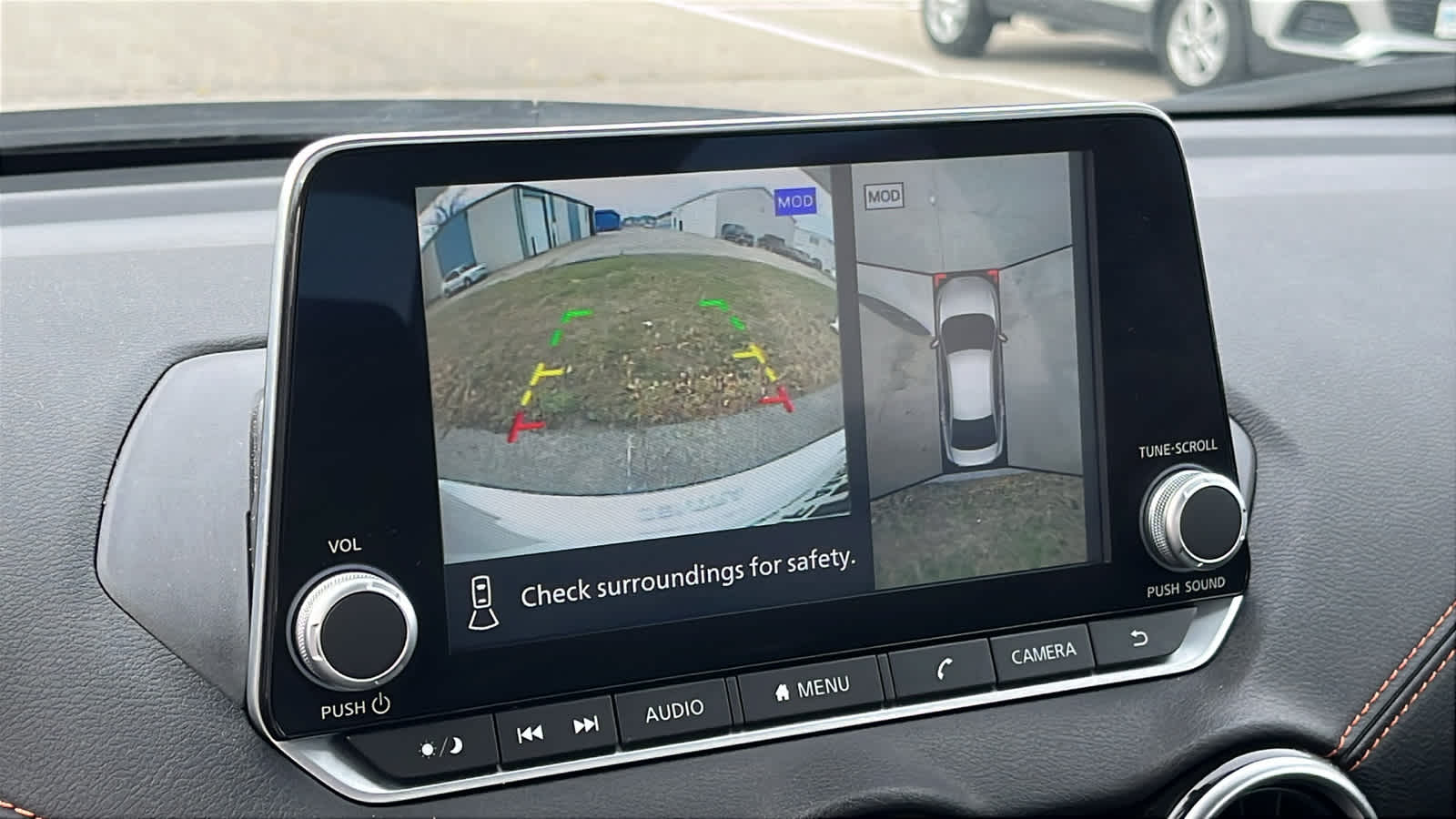 Thumbnail: 2022 Nissan Sentra - 18