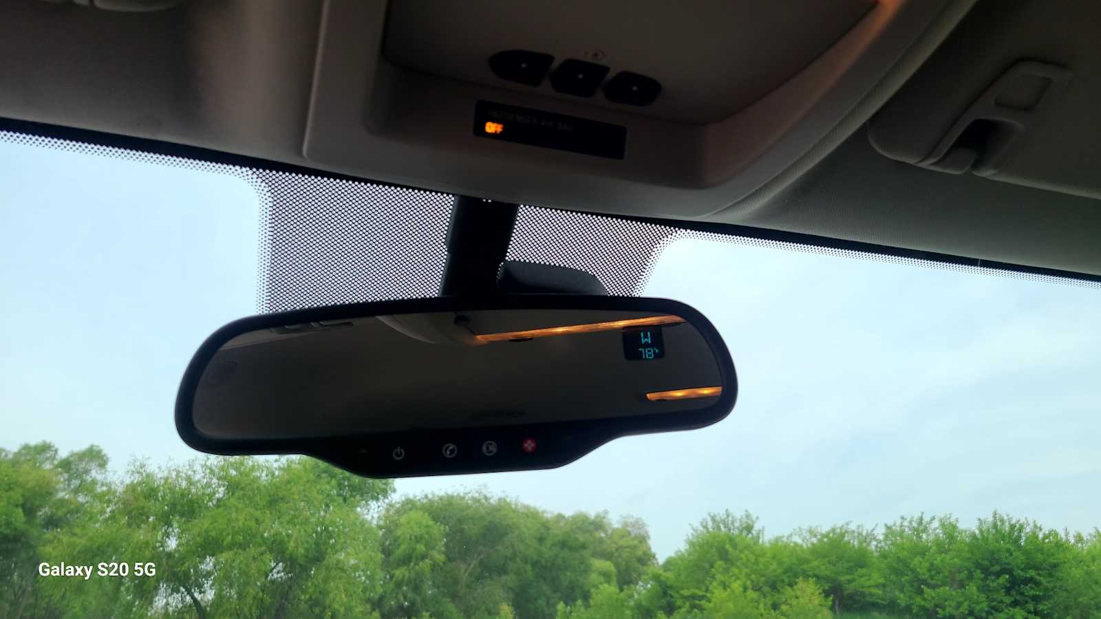 Thumbnail: 2007 Chevrolet Tahoe - 14