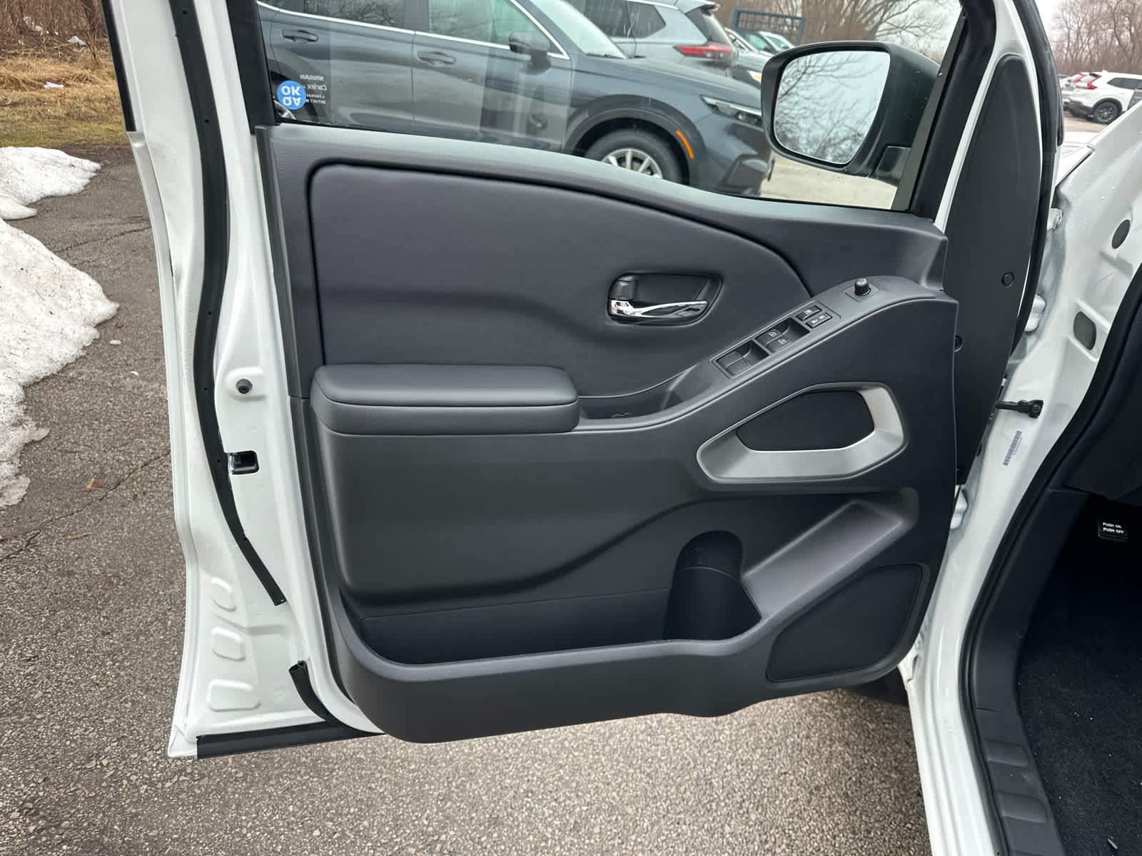 Thumbnail: 2026 Nissan Frontier - 16