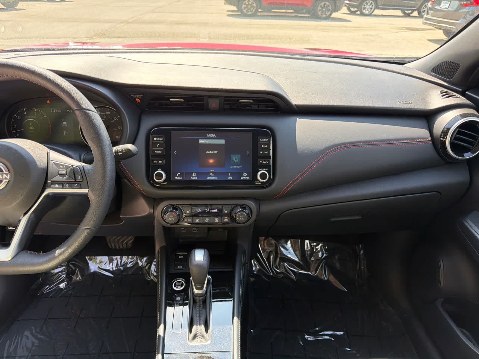 Thumbnail: 2024 Nissan Kicks - 24