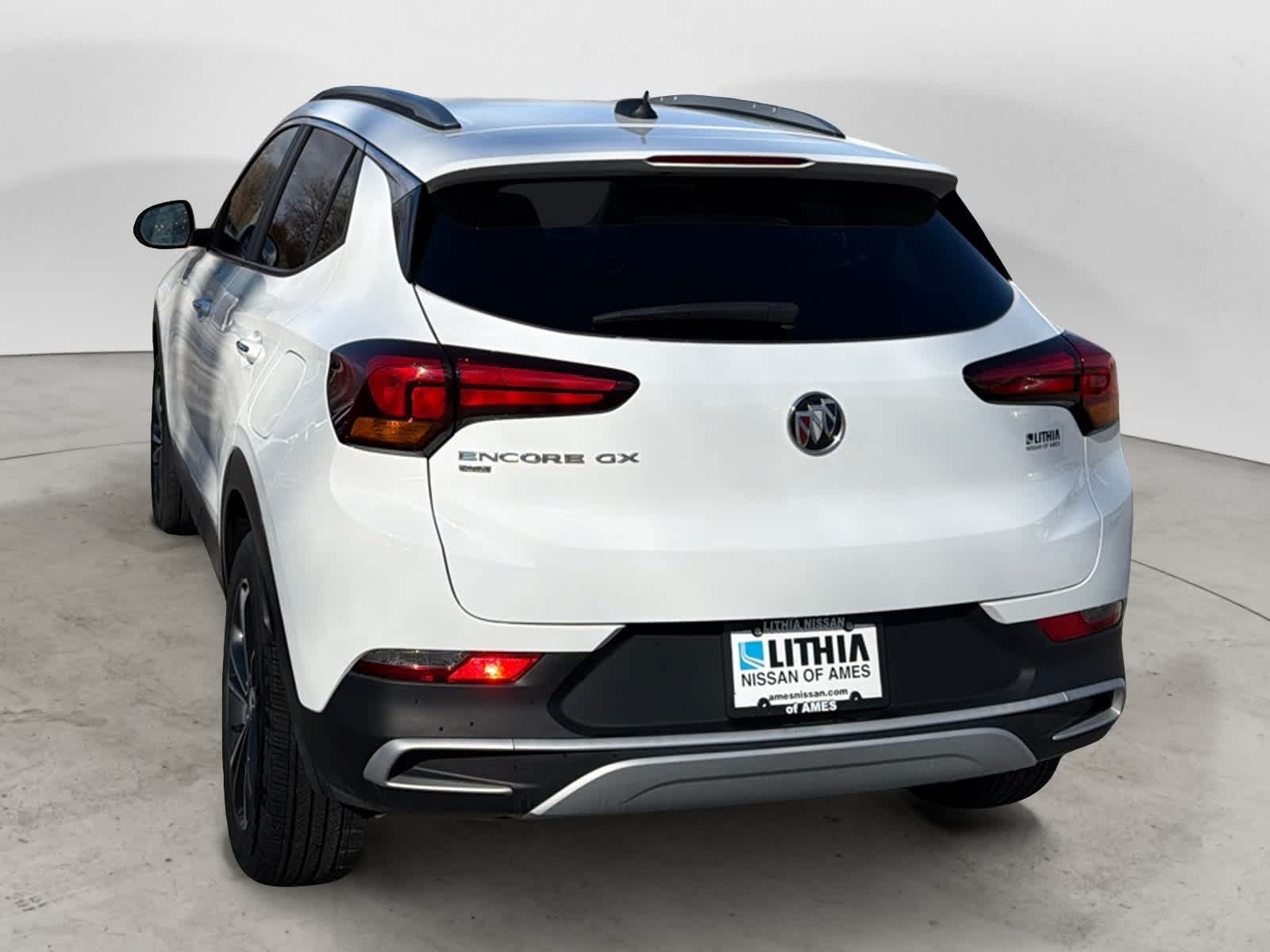 Thumbnail: 2023 Buick Encore GX - 3