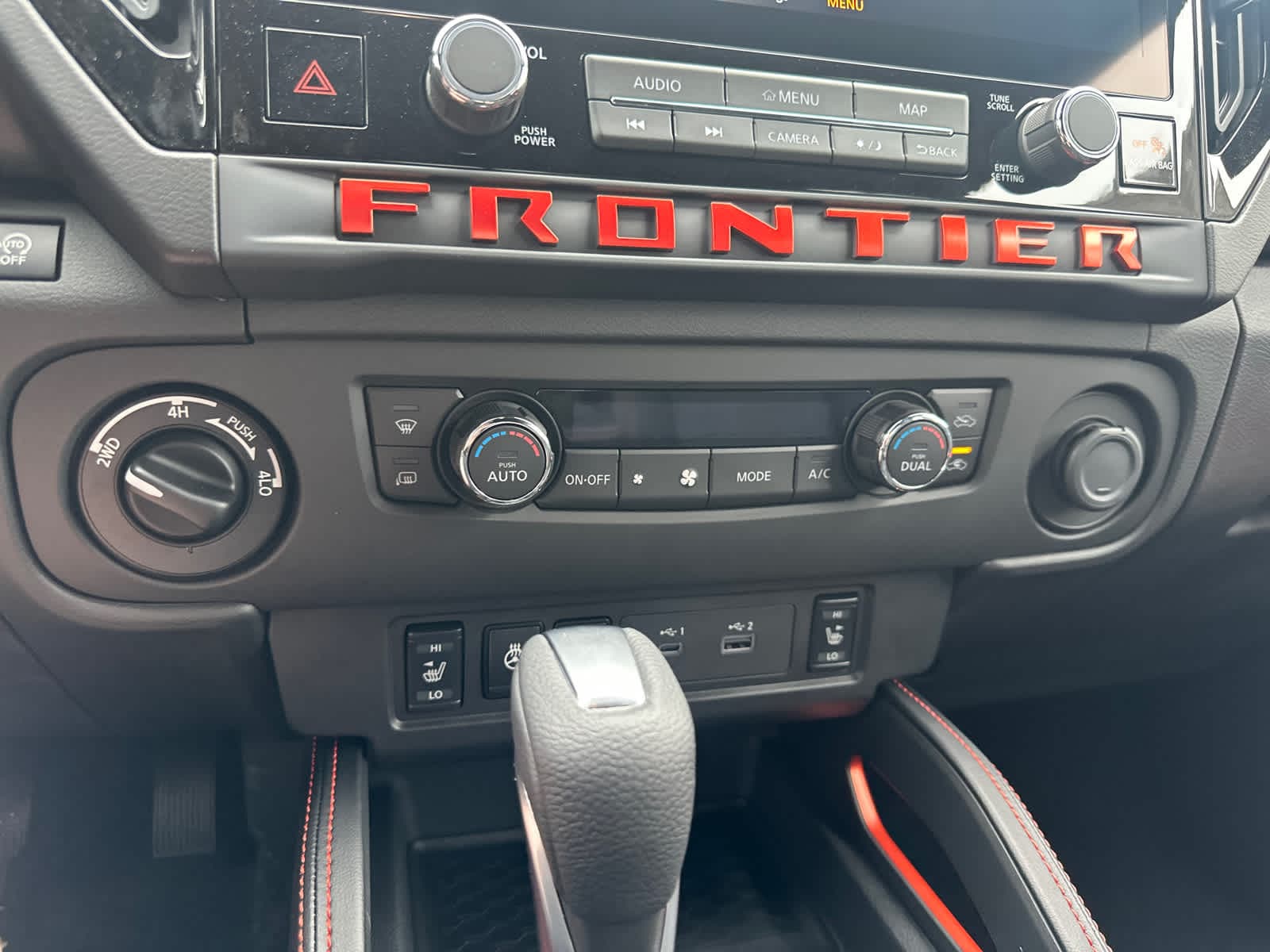 Thumbnail: 2025 Nissan Frontier - 30