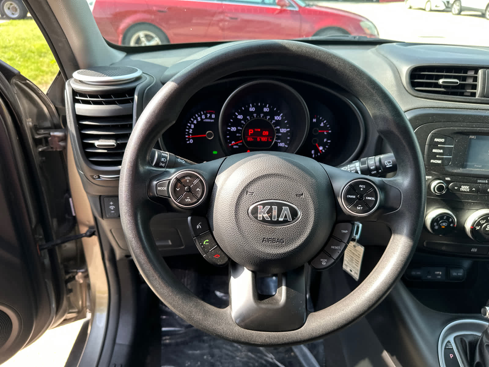 Thumbnail: 2016 Kia Soul - 11