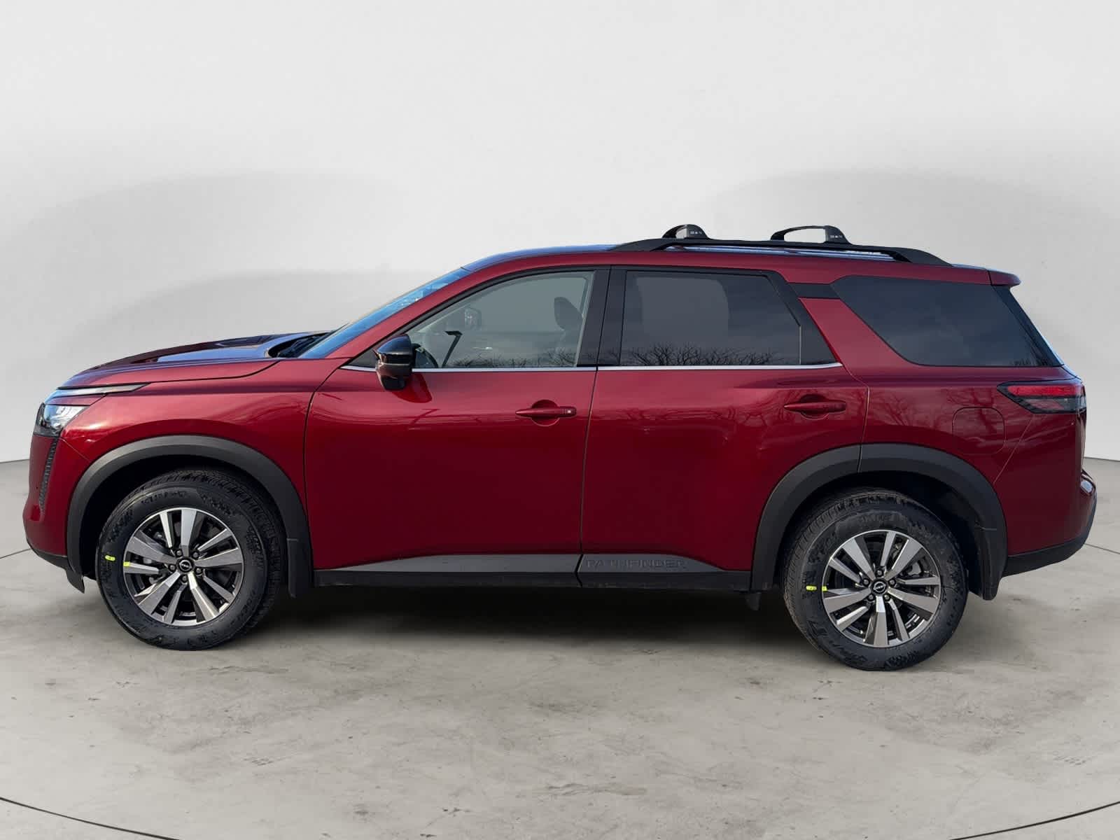 Thumbnail: 2026 Nissan Pathfinder - 2