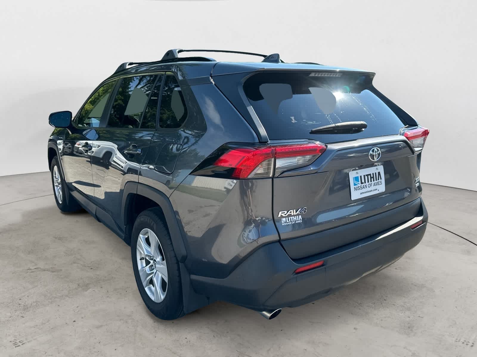 Thumbnail: 2019 Toyota RAV4 - 2