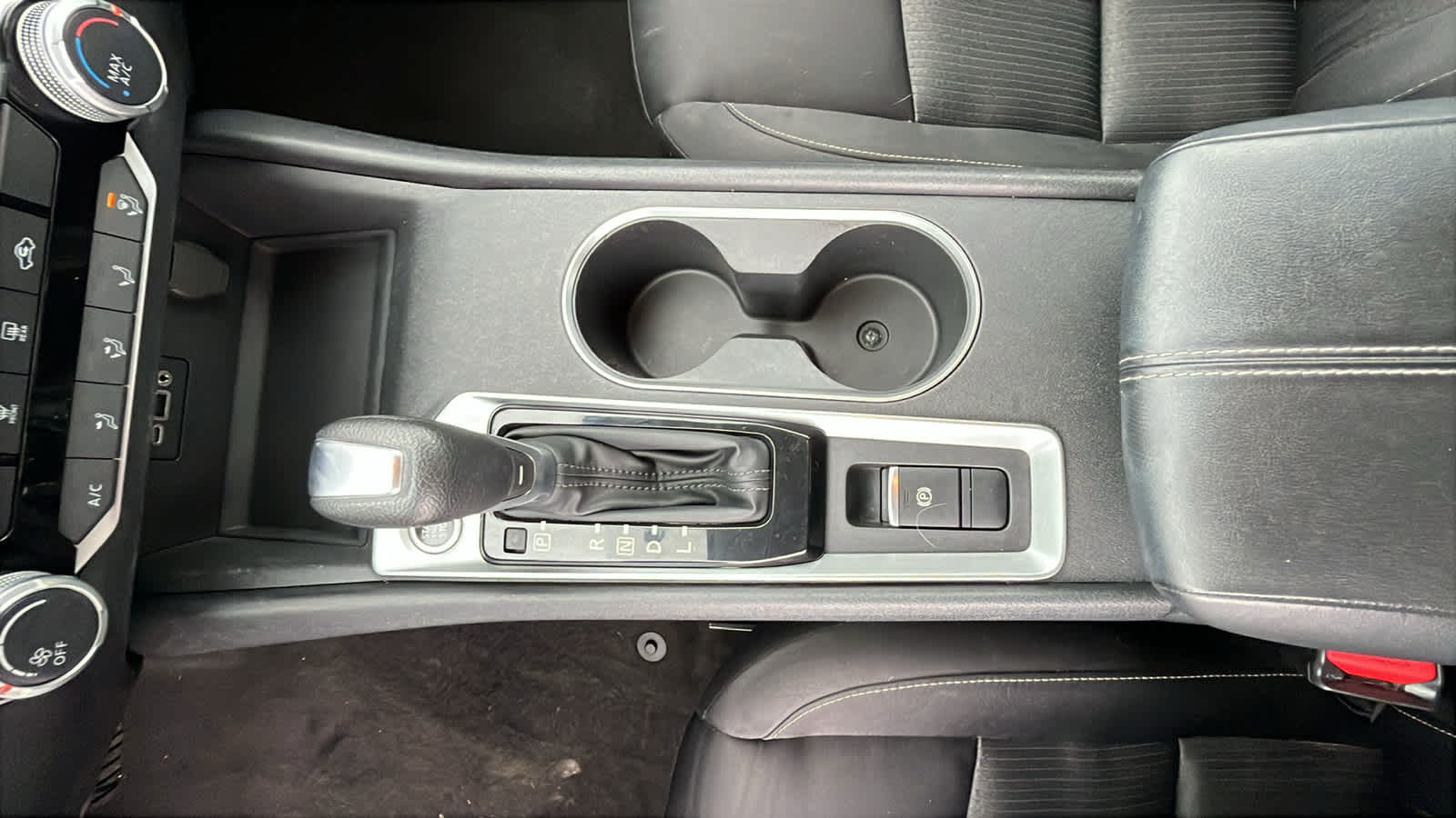 Thumbnail: 2022 Nissan Altima - 19