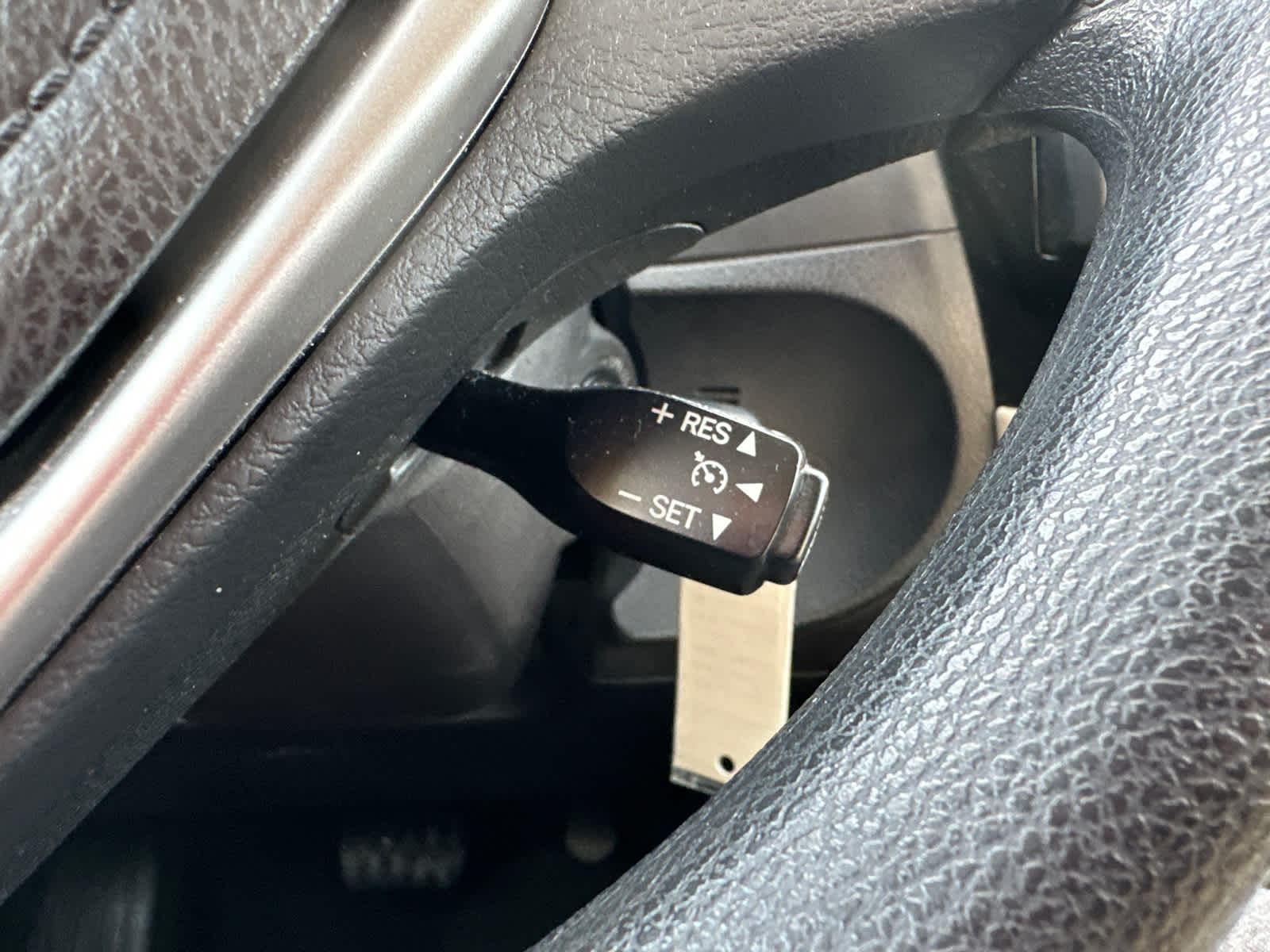 Thumbnail: 2016 Toyota Corolla - 18