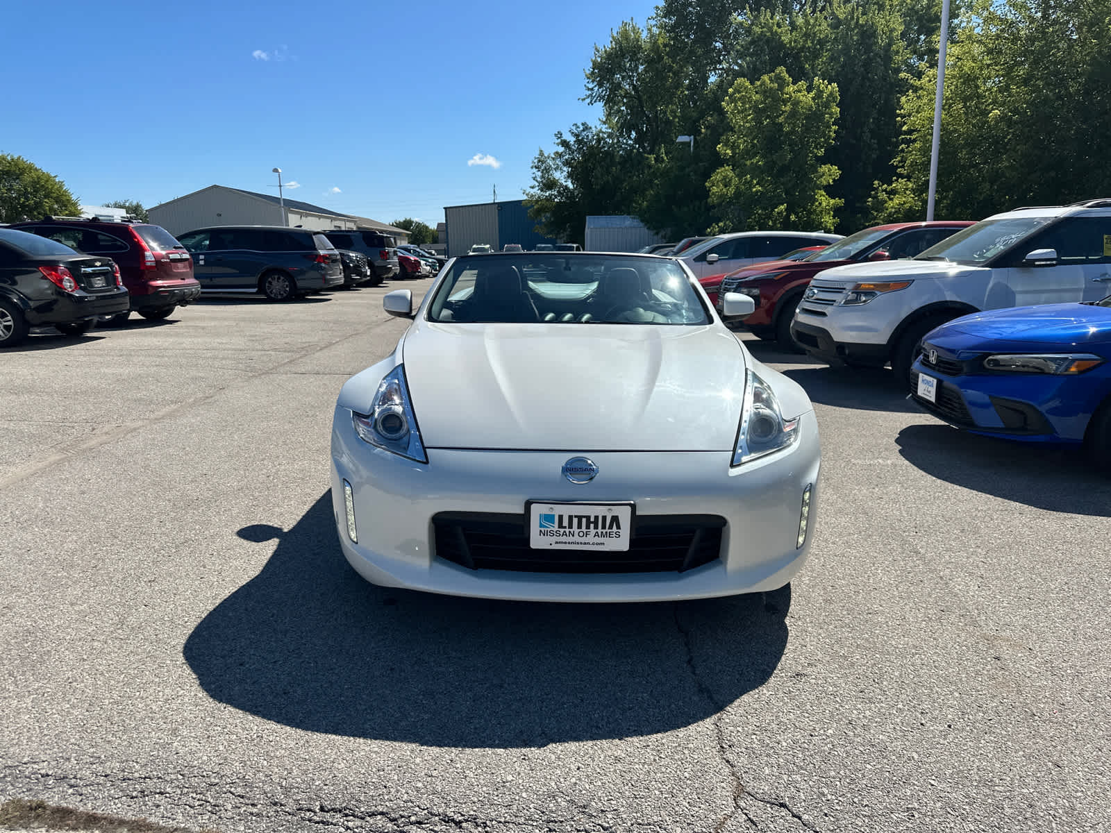 Thumbnail: 2014 Nissan Z - 26