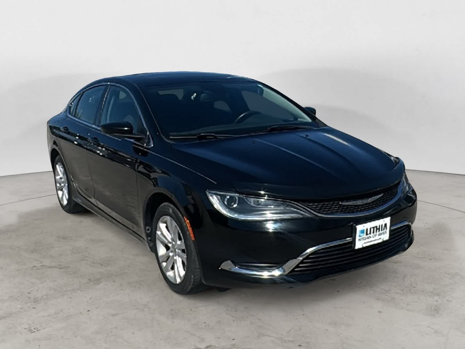 Thumbnail: 2015 Chrysler 200 - 6