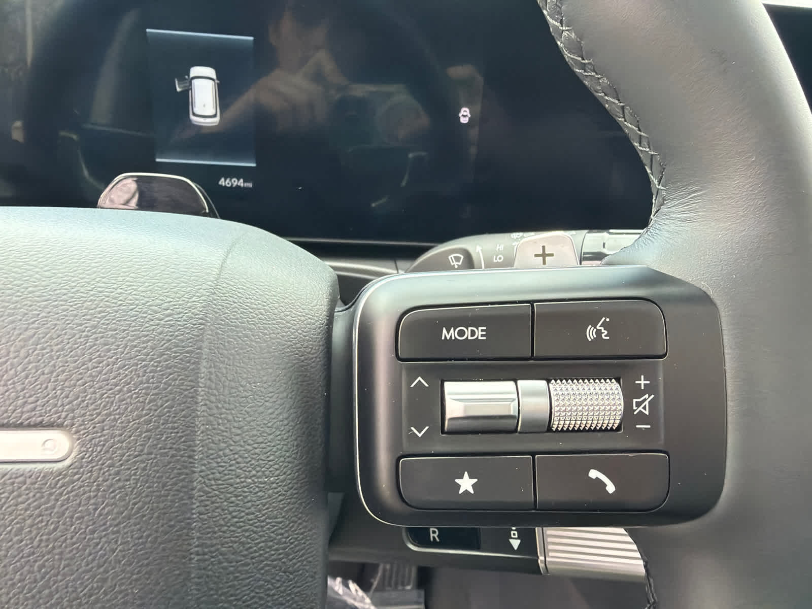 Thumbnail: 2025 Hyundai Santa Fe - 24